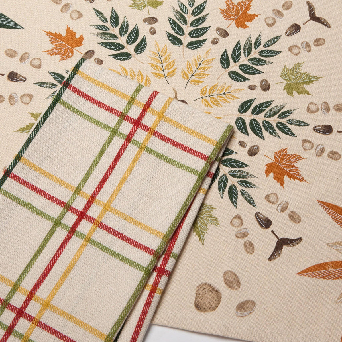 Fall Foliage Coordinated Dishtowels Set of 2