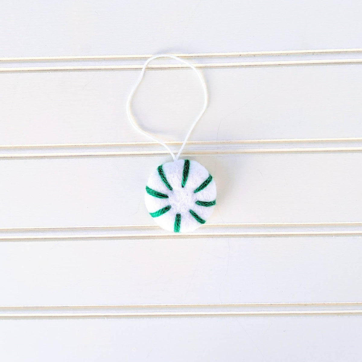Peppermint Holiday Eco Wool Ornament - Whites